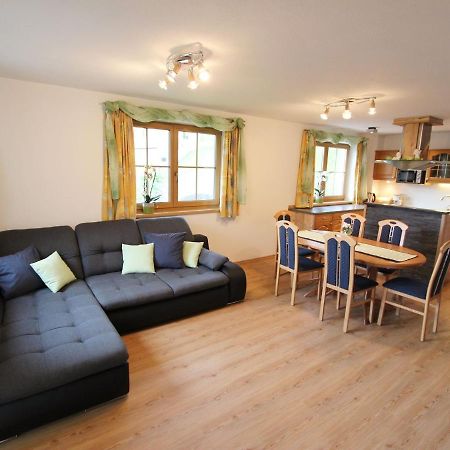 Cosy Holiday Flat In A Farmhouse Taxenbach Ruang foto