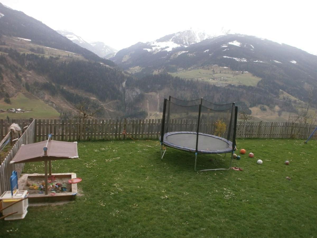 Cosy Holiday Flat In A Farmhouse Taxenbach Bagian luar foto