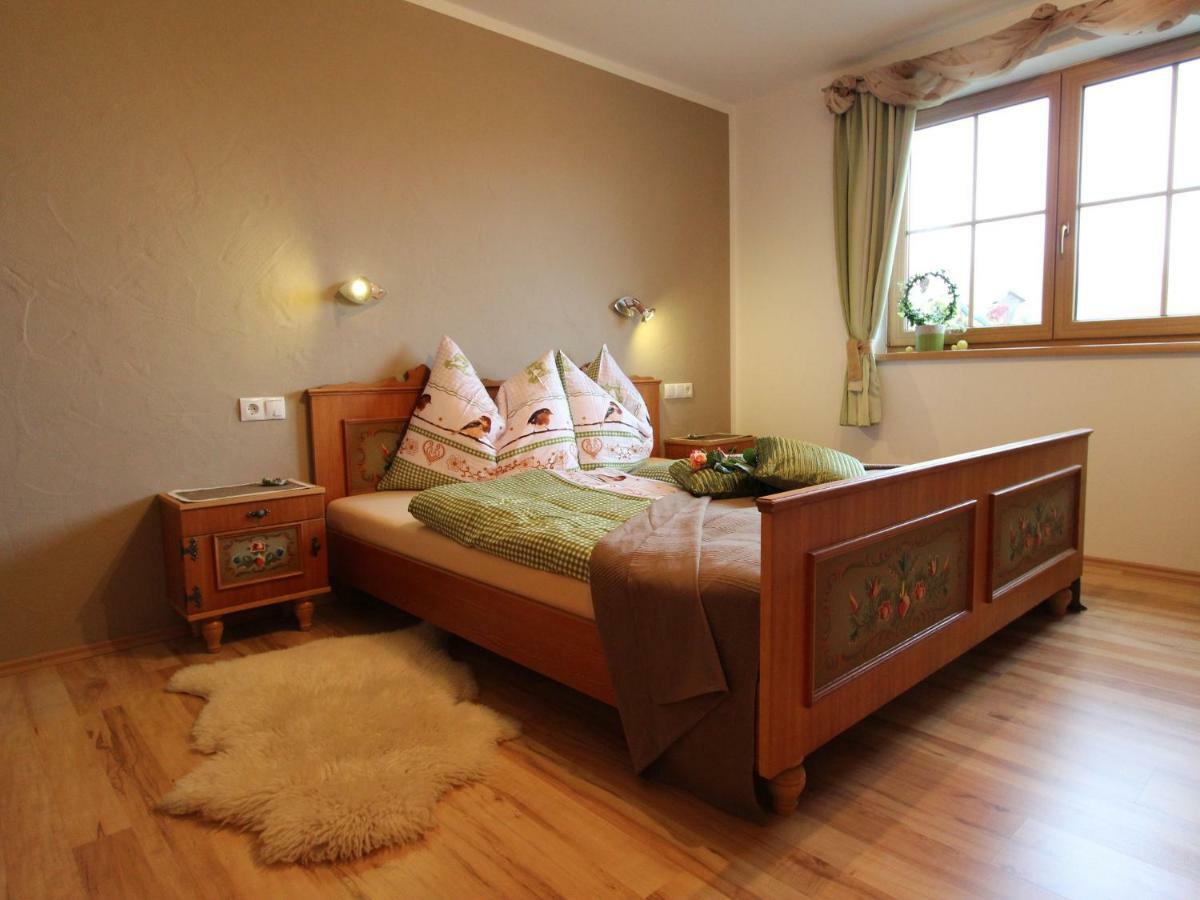 Cosy Holiday Flat In A Farmhouse Taxenbach Bagian luar foto